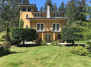 23726 Wax Orchard Rd SW, Vashon, WA 98070