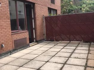 316 E 63rd St #2D, New York, NY 10065