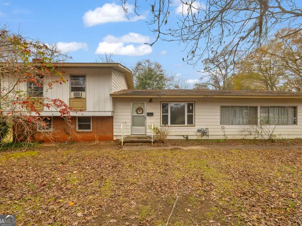 126 S Segars St, Bowman, GA 30624