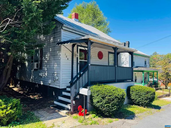 108 Caroline St, Staunton, VA 24401