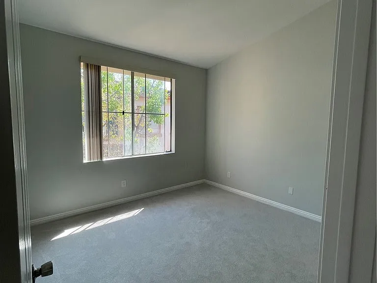 2403 Ladrillo Aisle #51 — Photo 20