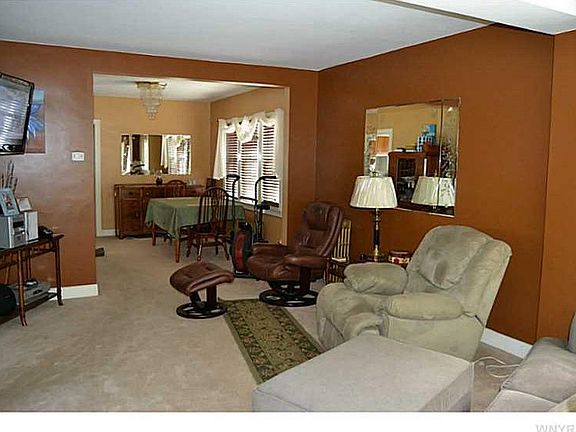 3rd image of 134 Davey St