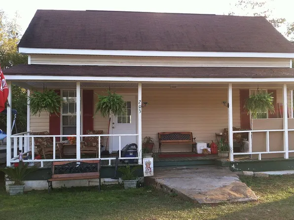 203 W Williams St, Abbeville, AL 36310