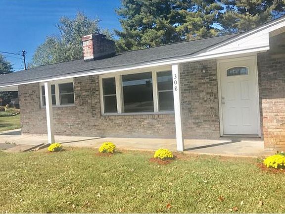 2nd image of 308 Arroyo Dr