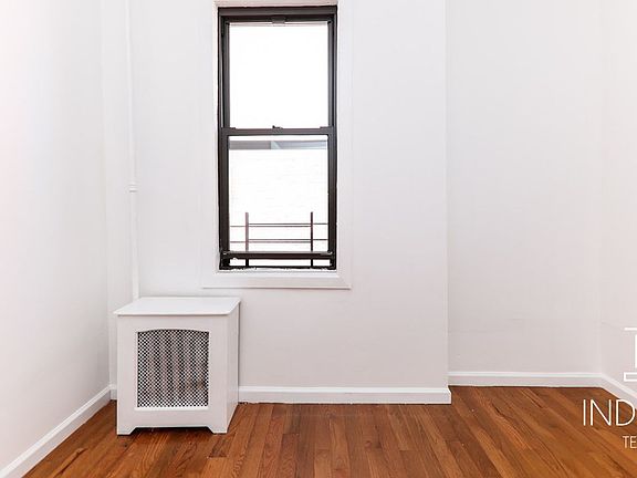 5th image of 361 49th St #2B