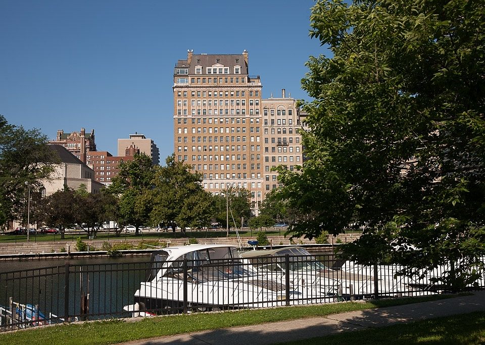 1st image of 3500 N Lake Shore Dr APT 10A