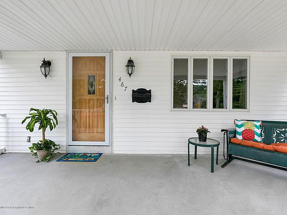 5th image of 467 W Lincoln Ave