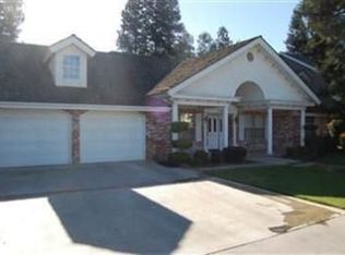 226 Willow Glenn Cir, Reedley, CA 93654