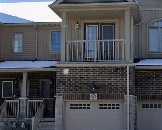 4th image of 52 Meadowridge St