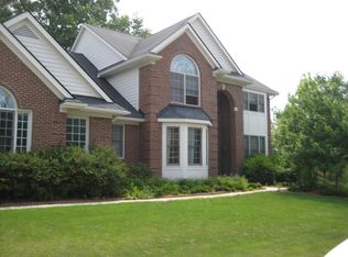 24060 Tottenham Ct, Novi, MI 48374