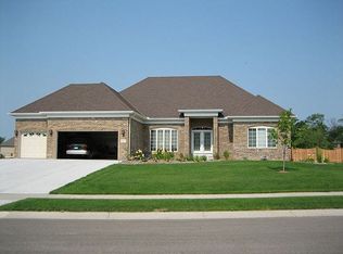 3877 Turtle Rd, Saint Bonifacius, MN 55375