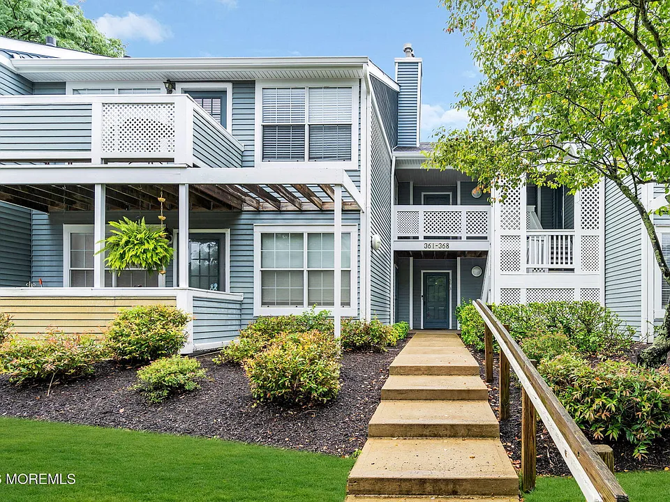 366 Sequoia Ct