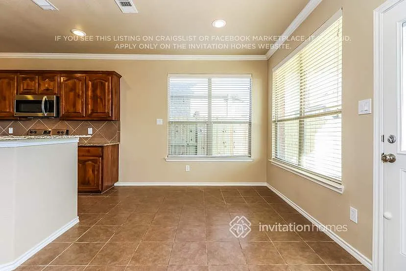 2245 Whitney Dr Weatherford, TX 76087 — Photo 3