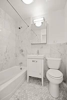 Rented by Cooper & Cooper Real Estate | media 17