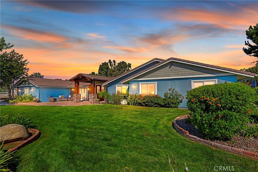 33444 Pauba Rd, Temecula, CA 92592 | Zillow