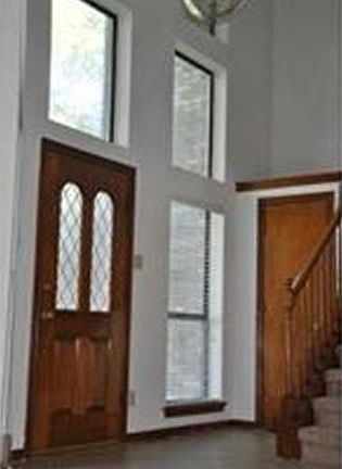 2nd image of 10508 Tweedsmuir Dr