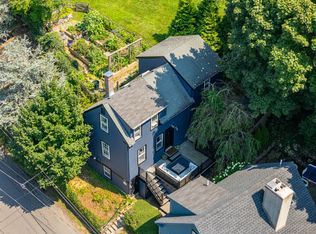 28 Elm St, Marblehead, MA 01945