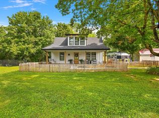 145 Hollis Chapel Rd, Portland, TN 37148