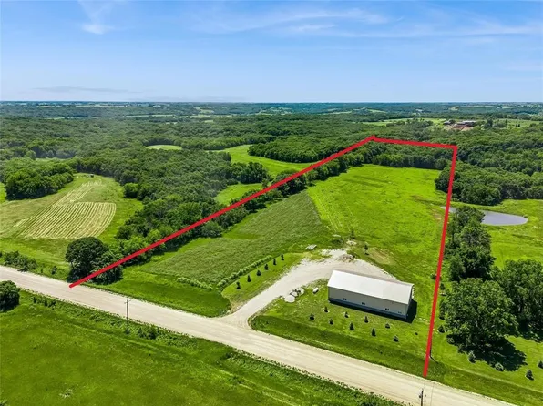 2852 260th St, Saint Charles, IA 50240
