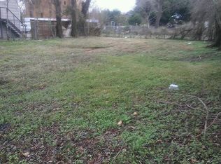 2415 Emancipation Ave, Houston, TX 77004