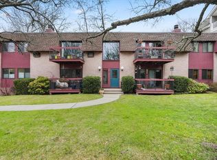 80 Maple Tree Ave UNIT 15, Stamford, CT 06906