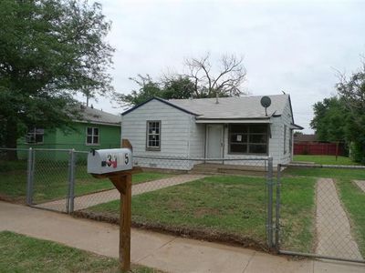 3105 1st St, Lubbock, TX, 79415