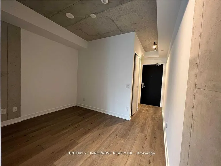 458 Richmond St W #905 — Photo 10