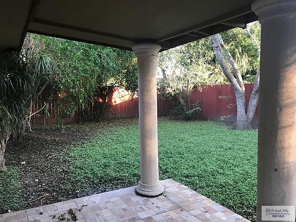 3rd image of 158 Aguila Dr
