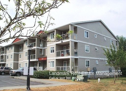 1st image of 600 Lincoln St APT 205