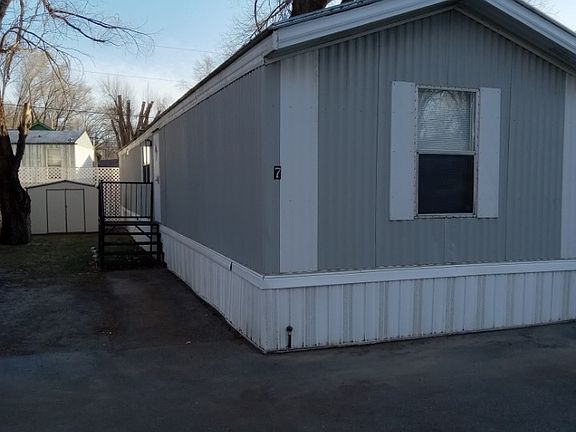 2nd image of 945 N Auburn Ave Trailer 7