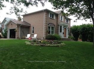 1 Buckingham Ct, Kingston, ON K7K 6V8