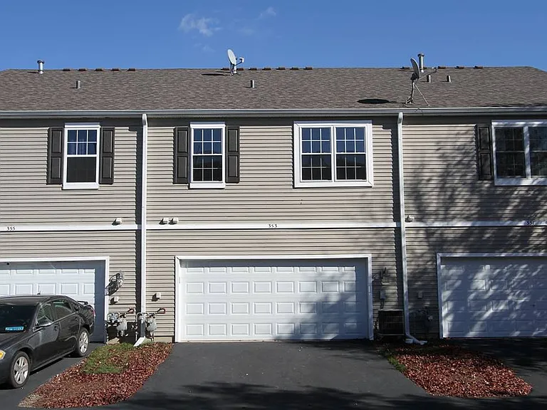 353 Springbrook Trl S — Photo 12