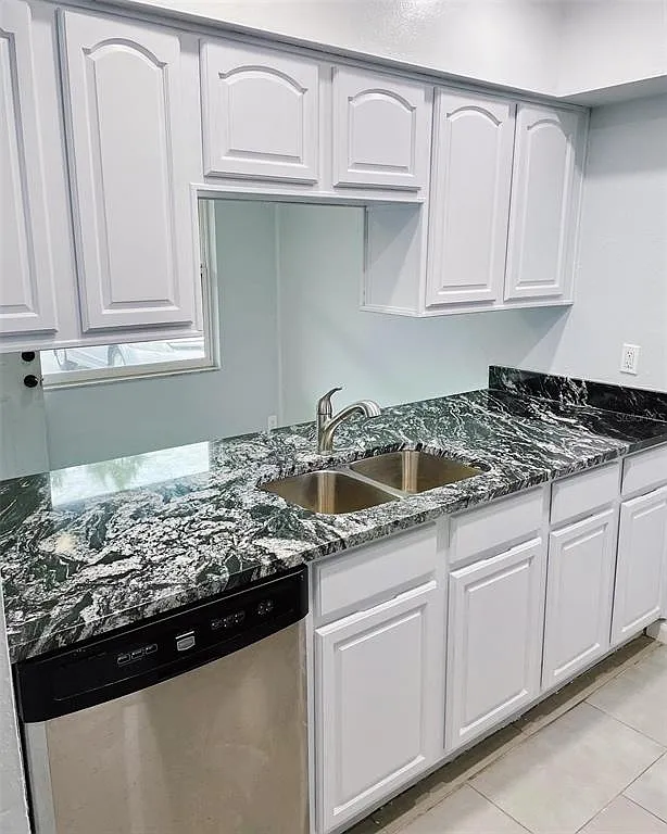 2 bed, 1.0 bath, 780 sqft, $1,495 — Photo 3