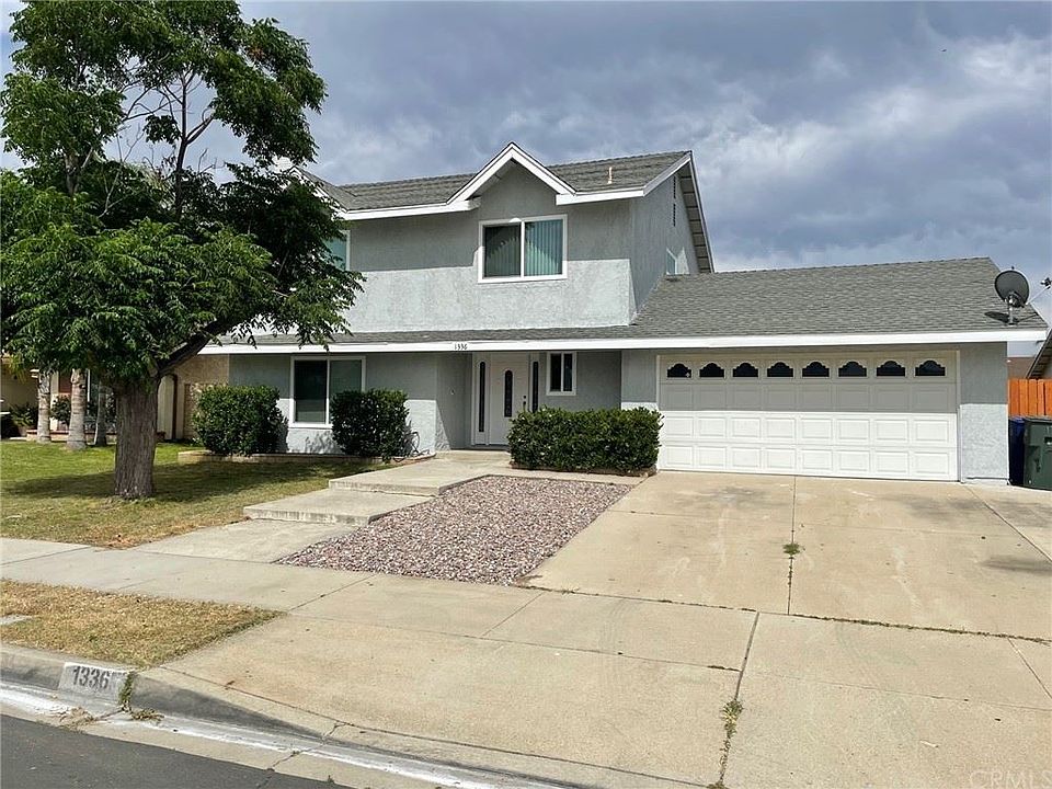 1st image of 1336 N Hacienda Dr