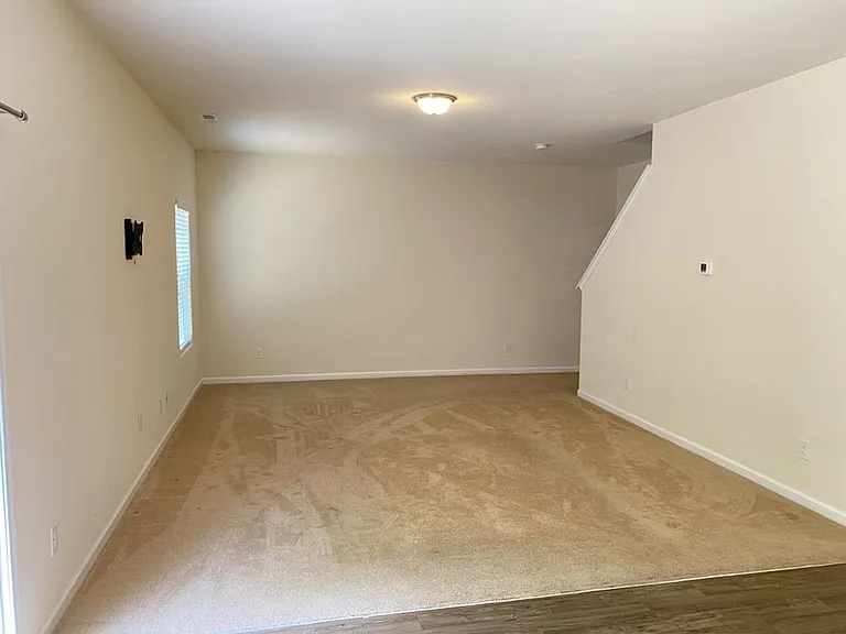 7617 Malden Park Dr — Photo 5