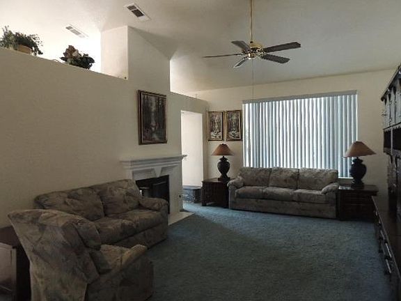 2nd image of 13249 Berkeley Ln