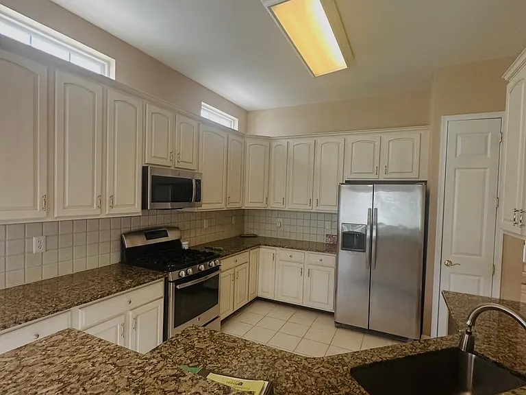 121 Einstein Way — Photo 10