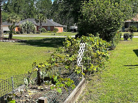 2nd image of 2379 Cove Rd