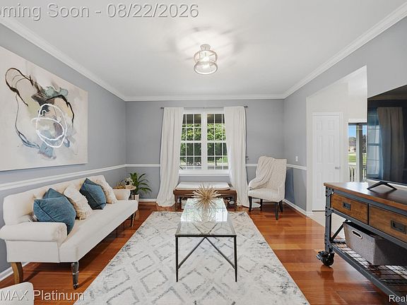5th image of 8927 Lantree Dr