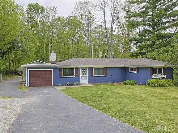 2nd image of 2855 Bahns Dr