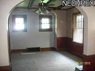 4th image of 1375 Herberich Ave