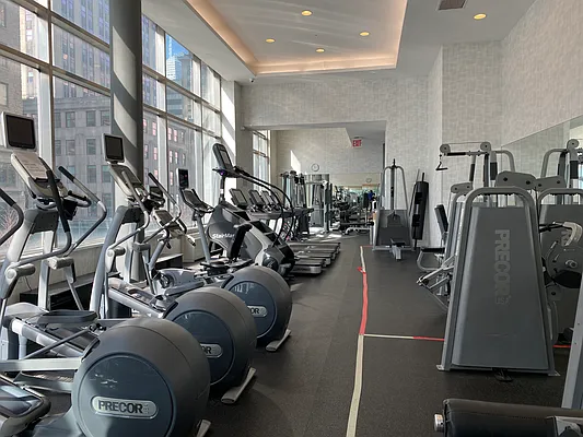 Rented by Chase Global Realty Corp | media 27