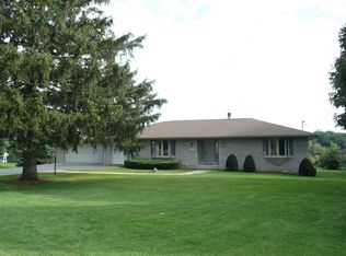 218 E Merchant St, Byron, IL 61010