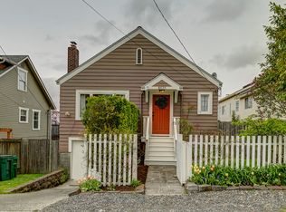 8525 Meridian Ave N, Seattle, WA 98103