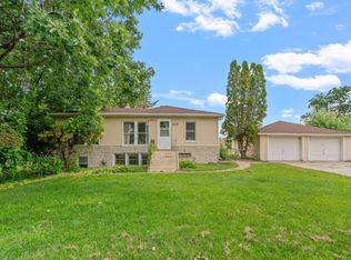 515 82nd Ave NE, Spring Lake Park, MN 55432