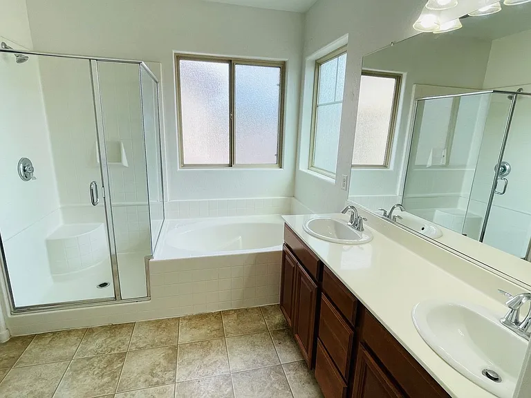 669 Emerald Idol Pl — Photo 15