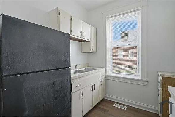 3127 Clay Ave #B — Photo 14