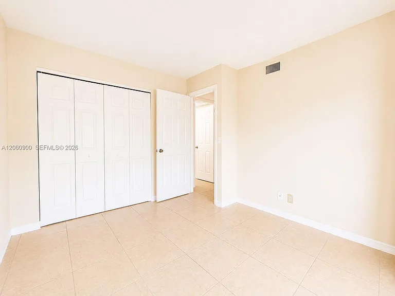 6585 Somerset Dr #103 — Photo 22