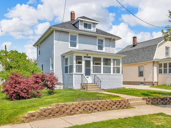 1212 Forest Ave, Jackson, MI 49201