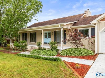 102 Grayhorse Dr NW, Harvest, AL, 35749